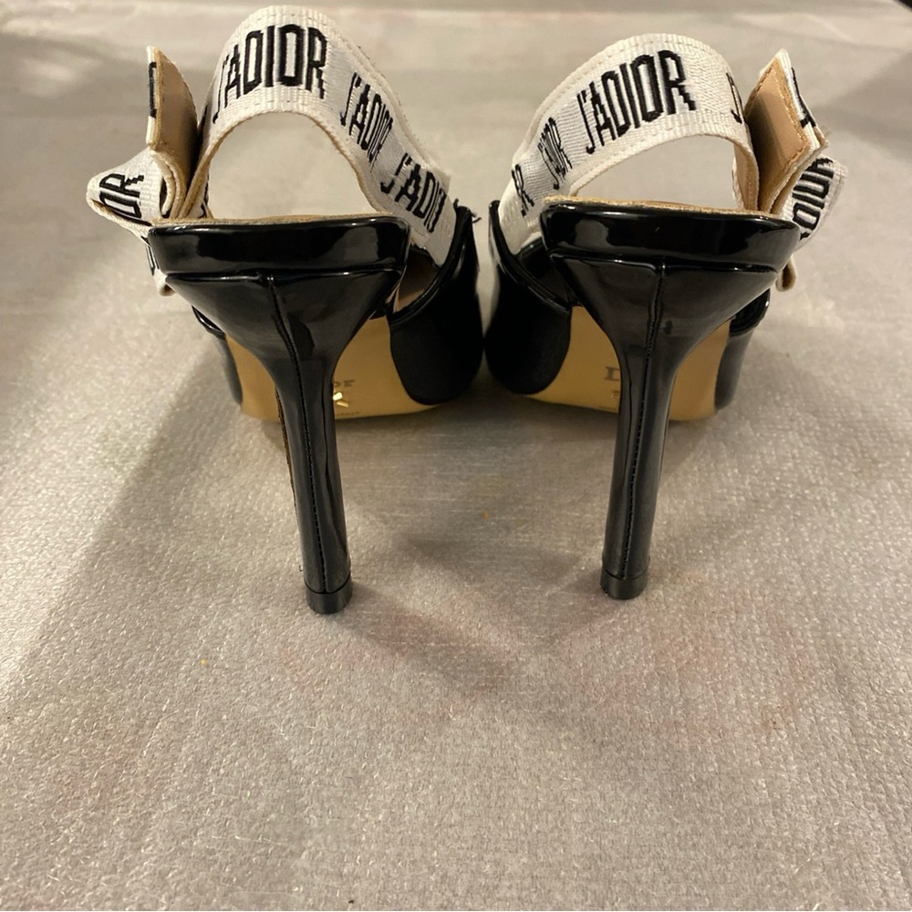 Dior Black Patent Leather Pointed Slingback Heels with White Logo Strap - Picture 4 of 5